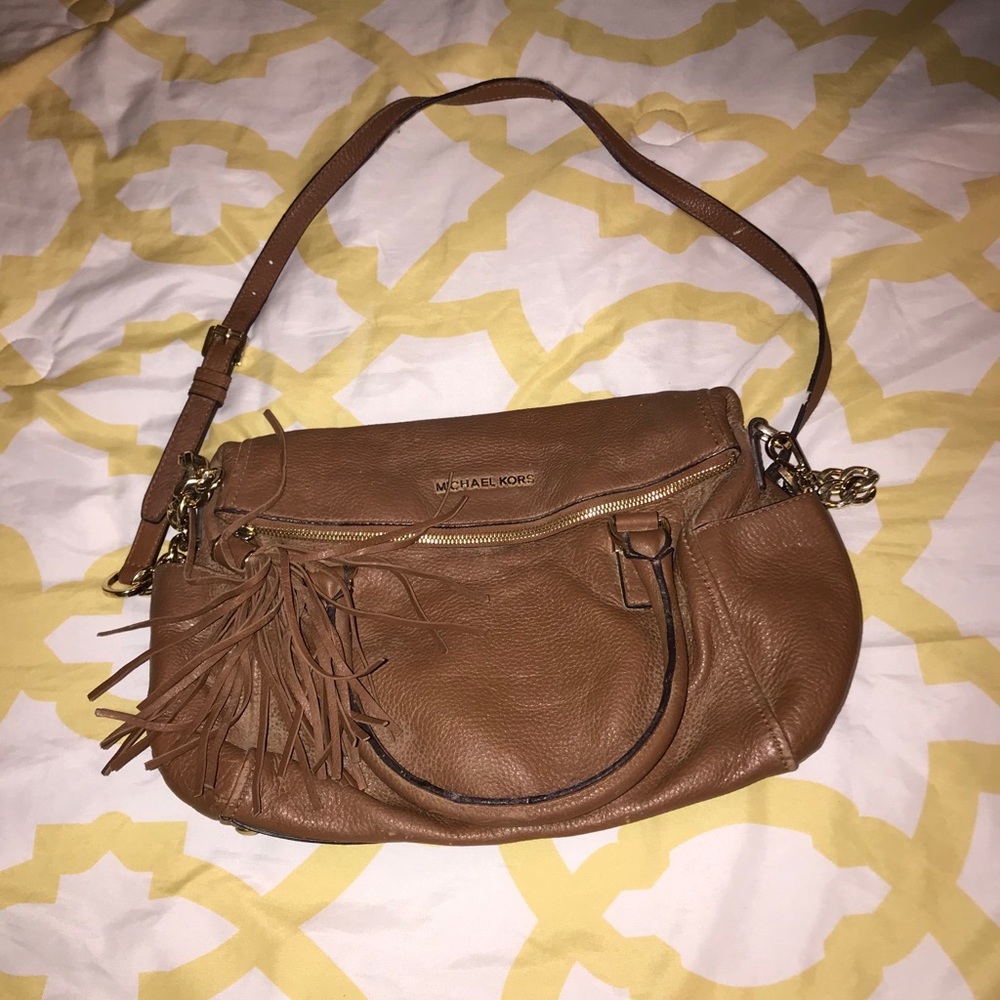 Micheal kors crossbody